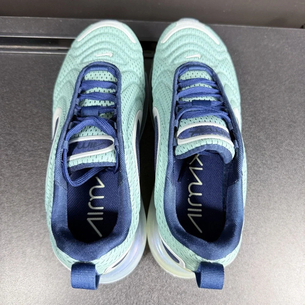 Nike Air Max 720 Youth Size 4.5 women's 6 Northern Lights Day Silver Navy blue